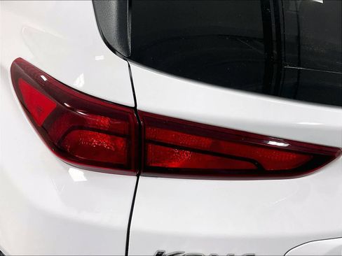 Used 2023 Hyundai Kona SE w/ Cargo Package image 33