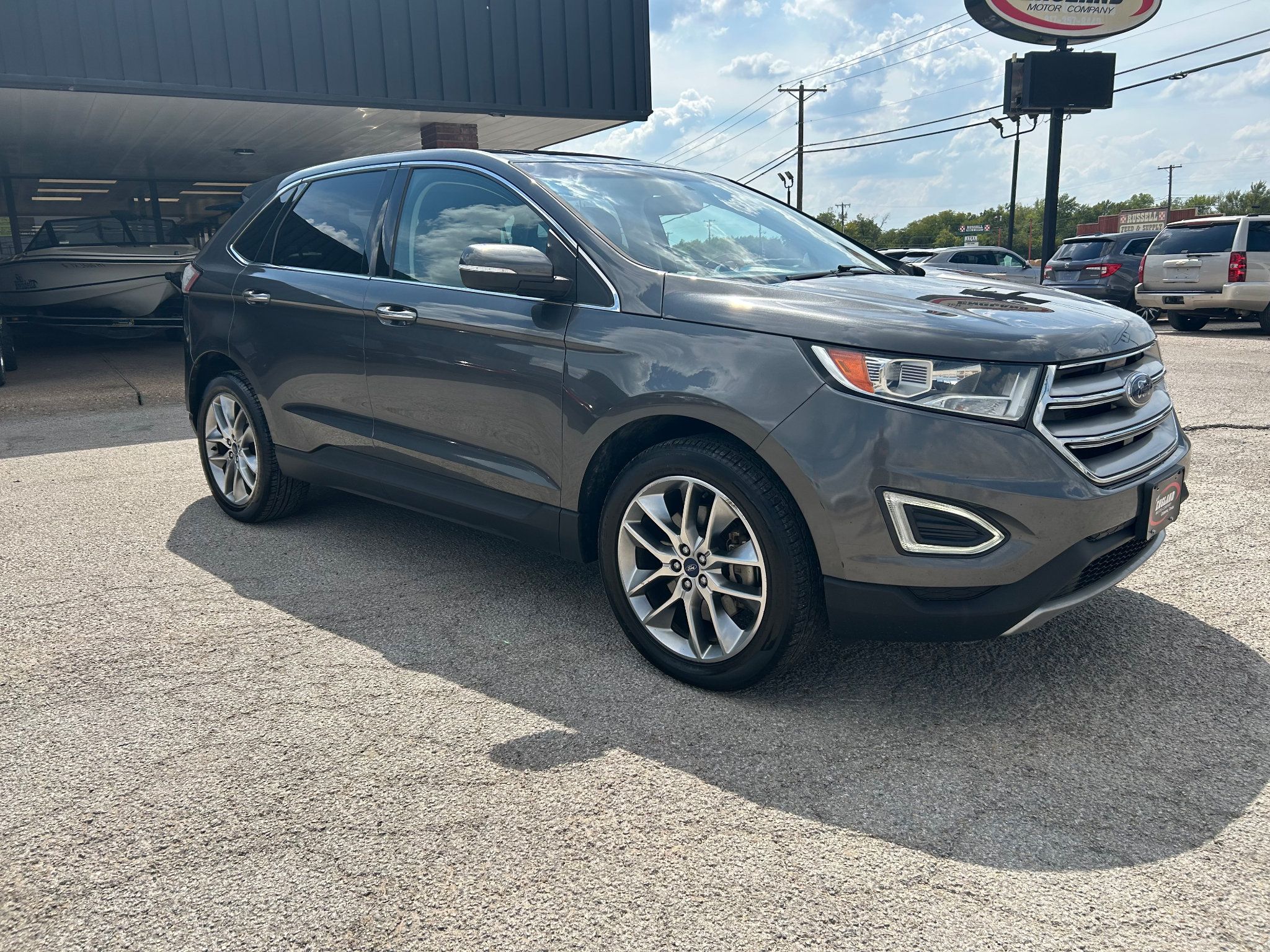 Used 2015 Ford Edge Titanium w/ Equipment Group 301A FWD image 1