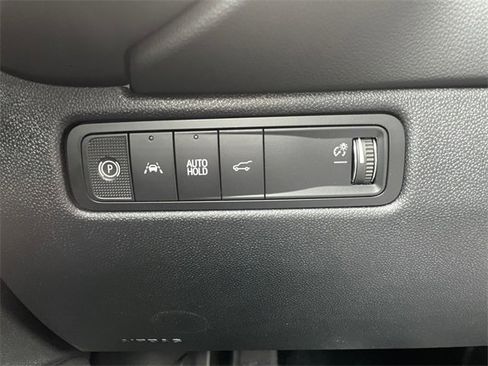 New 2026 Chevrolet Equinox EV RS image 18