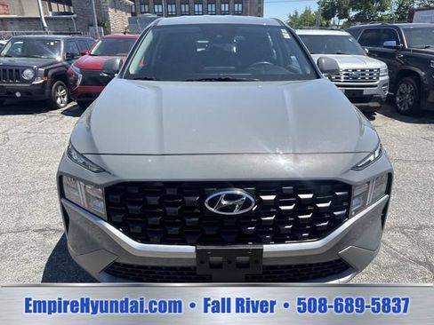 Certified 2022 Hyundai Santa Fe SE w/ Winter Weather Package AWD/4WD image 11