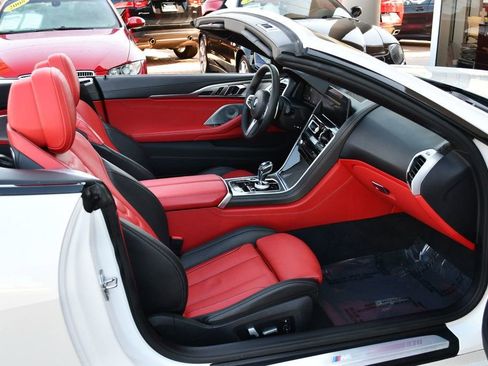 Used 2021 BMW 840i Convertible w/ M Sport Package image 66