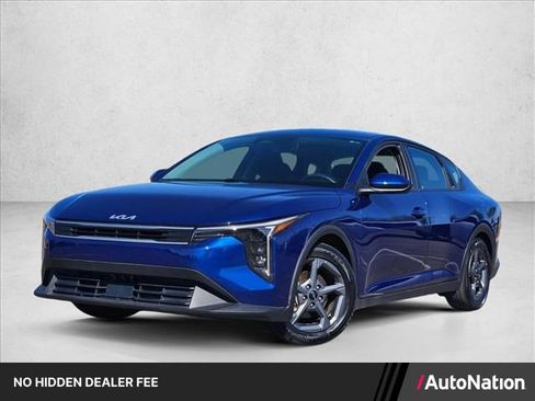 Used 2025 Kia K4 FWD image 1