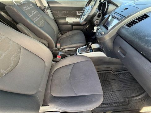 Used 2012 Kia Soul + image 35