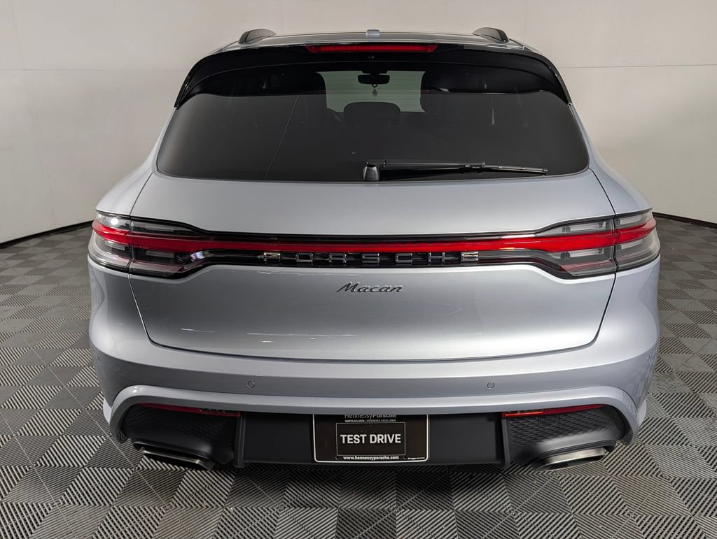 New 2026 Porsche Macan AWD/4WD image 6