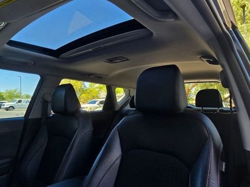 Used 2023 Kia Soul GT-Line w/ GT-Line Technology Package FWD image 37