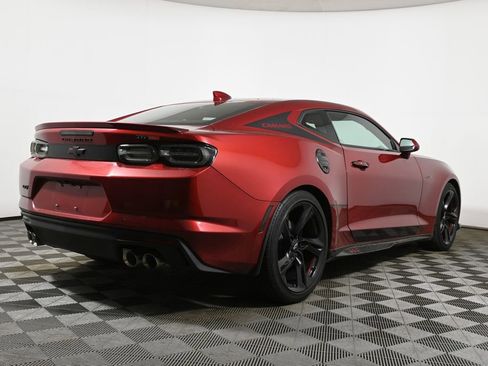 Used 2021 Chevrolet Camaro LT w/ RS Package image 6