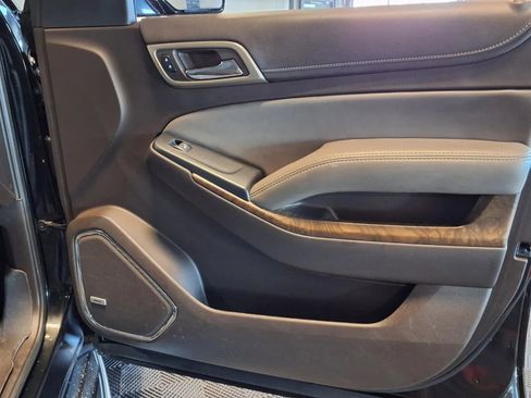 Used 2018 GMC Yukon XL Denali w/ Open Road Package image 15