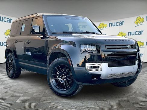 Used 2025 Land Rover Defender 110 S image 1