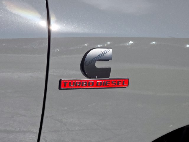 New 2027 RAM 3500 Big Horn AWD/4WD image 18