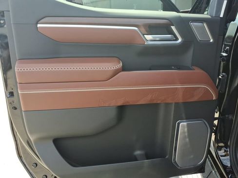 New 2026 GMC Sierra 1500 Denali Ultimate AWD/4WD image 18
