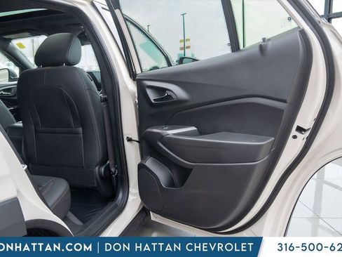 New 2026 Chevrolet Trax RS image 23