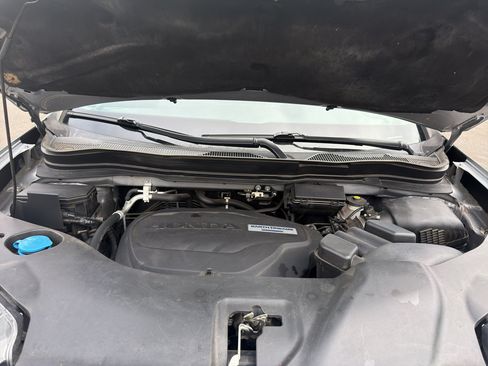 Used 2019 Honda Ridgeline Sport image 12