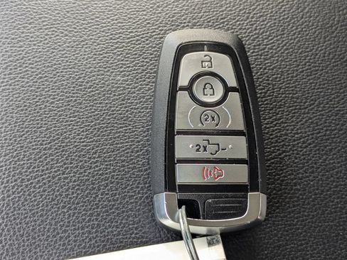 Used 2022 Ford F150 XLT w/ Equipment Group 302A High AWD/4WD image 28