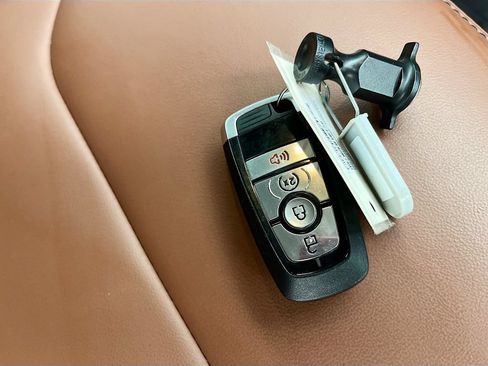 Used 2024 Ford Maverick Lariat w/ FX4 Off-Road Package AWD/4WD image 33