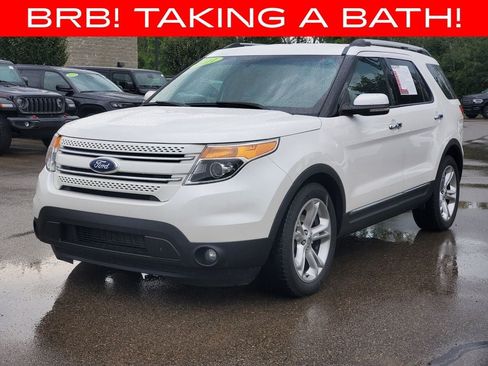 Used 2011 Ford Explorer Limited FWD image 2