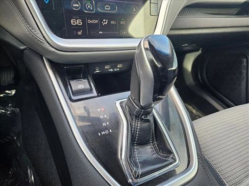 Used 2020 Subaru Outback Premium w/ Popular Package #1 image 12