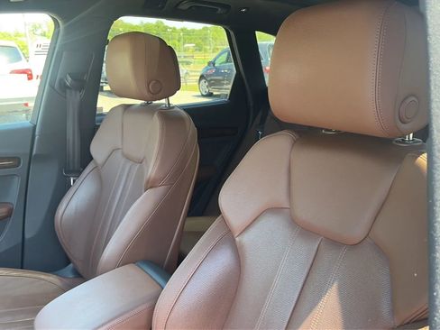 Used 2018 Audi Q5 Prestige AWD/4WD image 30