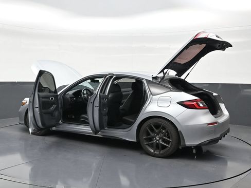 Used 2025 Honda Civic Sport image 31