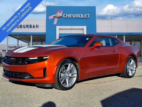 Used 2023 Chevrolet Camaro LT image 1