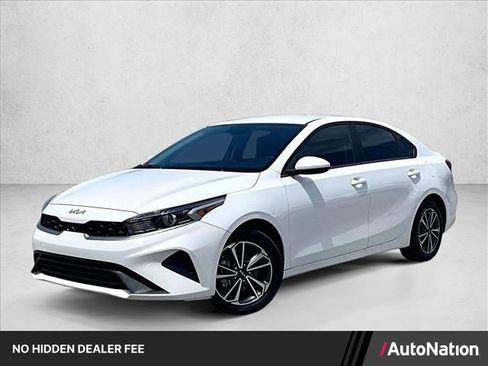 Used 2024 Kia Forte LXS FWD image 1