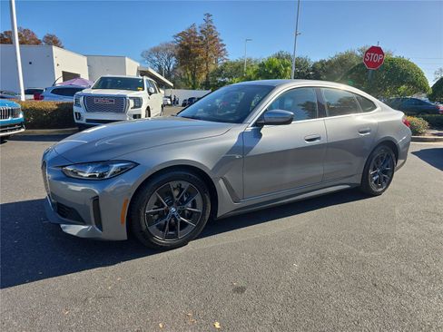 Used 2025 BMW i4 xDrive40i w/ Premium Package image 6