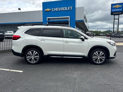 Used 2022 Subaru Ascent Limited AWD/4WD image 5