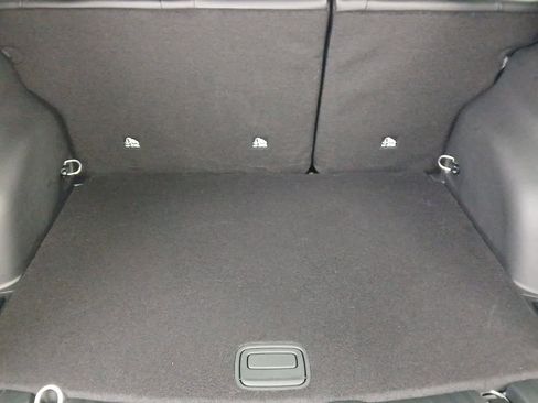 New 2026 Jeep Compass Latitude image 6