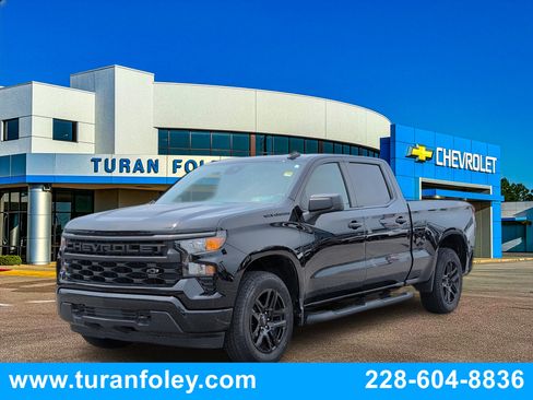 Used 2024 Chevrolet Silverado 1500 Custom w/ Rally Edition AWD/4WD image 1