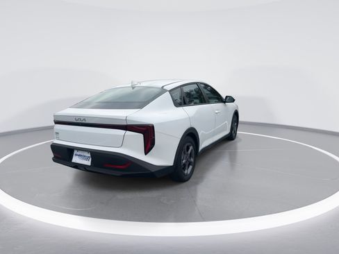 Used 2025 Kia K4 FWD image 9