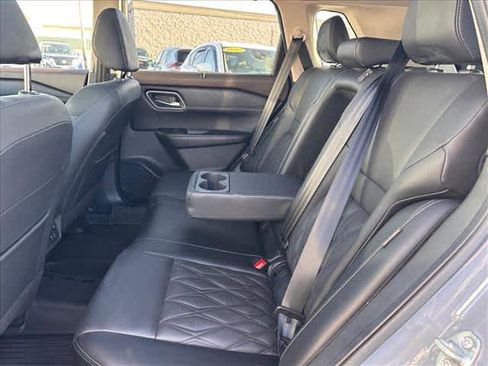 Used 2023 Nissan Rogue Platinum w/ Platinum Premium Package image 13