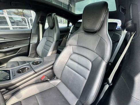 Used 2021 Porsche Taycan 4S AWD/4WD image 23