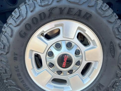 Used 2016 GMC Sierra 2500 SLE image 10