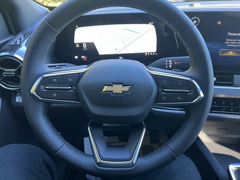 New 2026 Chevrolet Equinox LT w/ Safety and Technology Package image 20