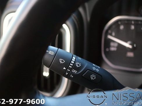 Used 2020 GMC Sierra 1500 AT4 w/ AT4 Premium Package image 24