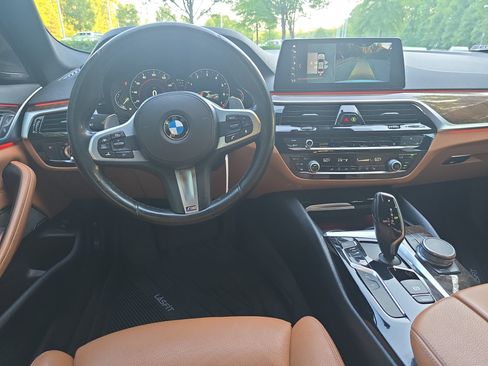 Used 2018 BMW 540i RWD image 14
