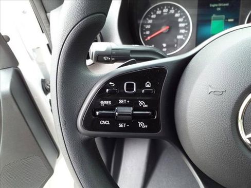Used 2024 Mercedes-Benz Sprinter 2500 image 20