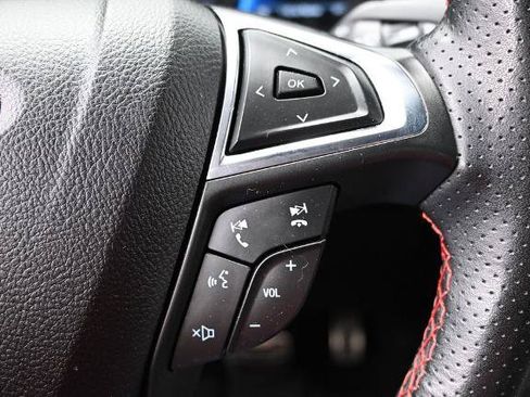 Certified 2023 Ford Edge ST-Line AWD/4WD image 29