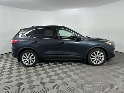 Used 2022 Ford Escape Titanium w/ Titanium Elite Package image 9