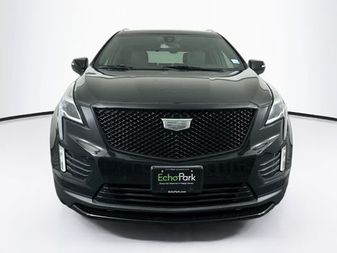 Used 2022 Cadillac XT5 Luxury w/ LPO, ONYX Package FWD image 2