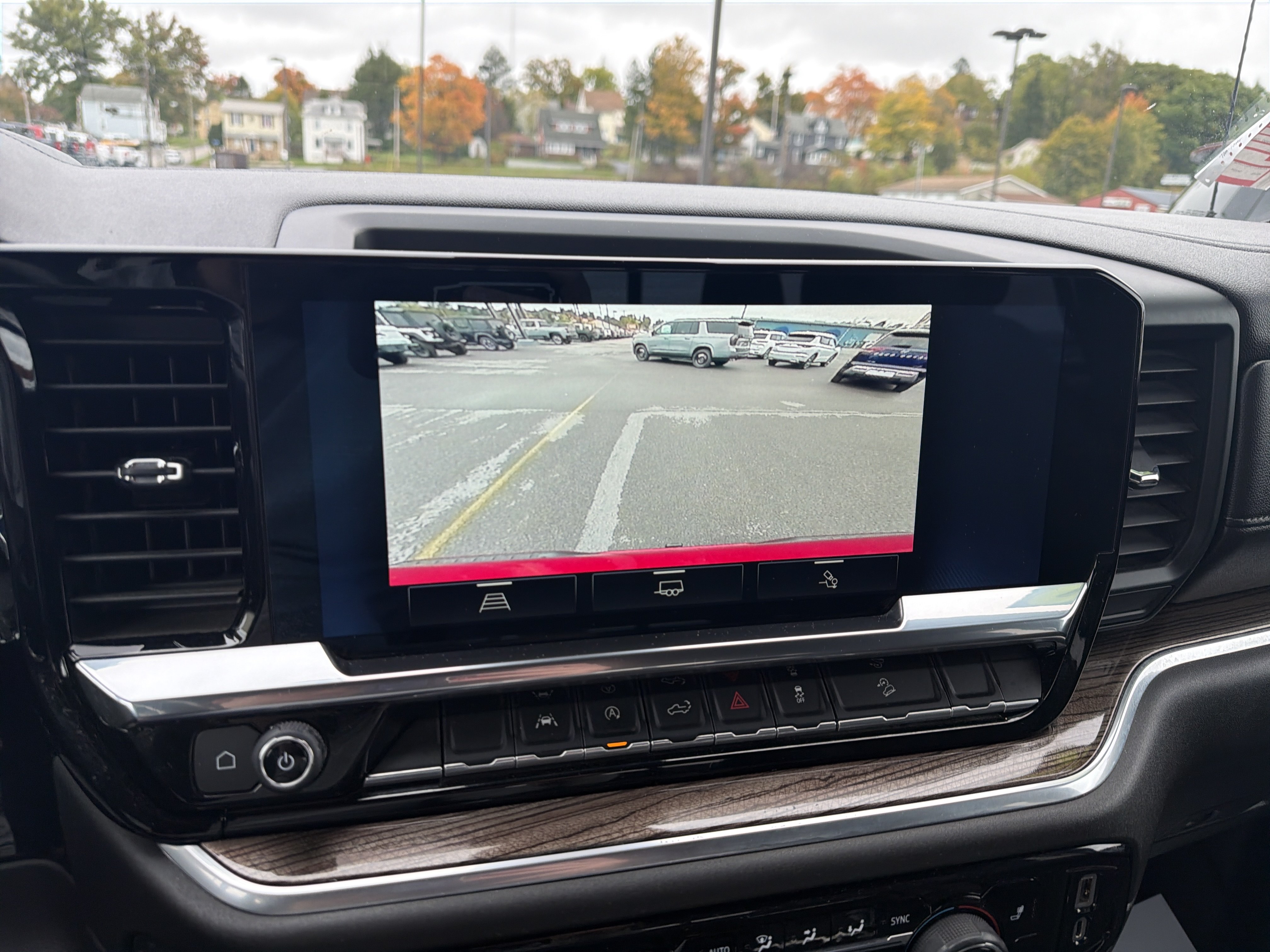 Used 2022 Chevrolet Silverado 1500 RST AWD/4WD image 29