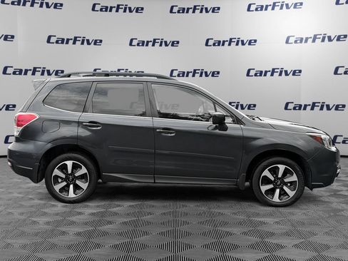 Used 2018 Subaru Forester 2.5i Limited AWD/4WD image 7