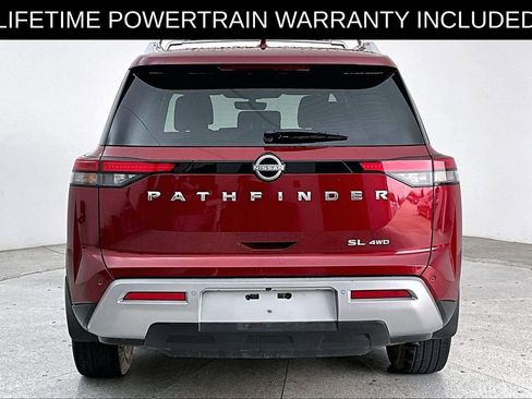 Used 2023 Nissan Pathfinder SL AWD/4WD image 5