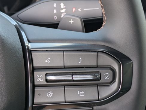 New 2026 GMC Yukon AT4 w/ AT4 Premium Plus Package AWD/4WD image 23