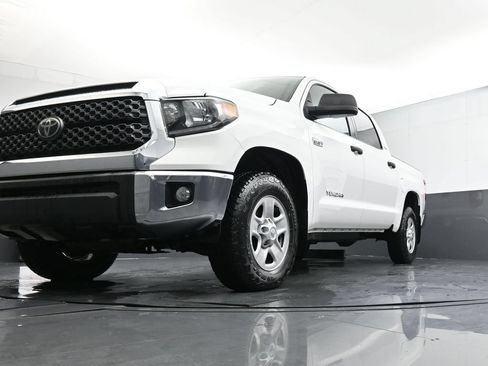 Used 2021 Toyota Tundra SR5 w/ SR5 Upgrade Package AWD/4WD image 37