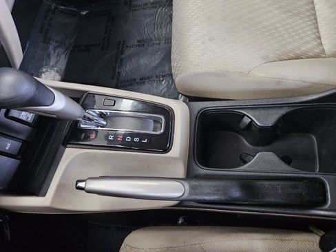 Used 2014 Honda Civic LX image 25