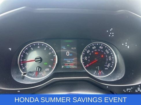 Used 2020 Toyota RAV4 XLE Premium FWD image 12