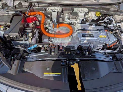 Used 2023 Nissan Ariya FWD image 39
