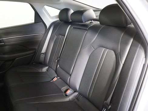 Used 2023 Hyundai Sonata Limited FWD image 34