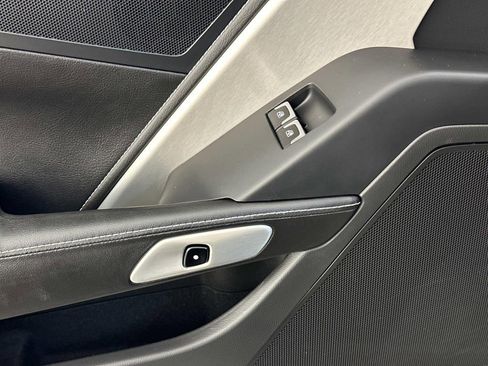 Used 2016 Chevrolet Corvette Stingray Coupe w/ Battery Protection Package image 30