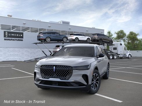 New 2026 Lincoln Nautilus Premier AWD/4WD image 2